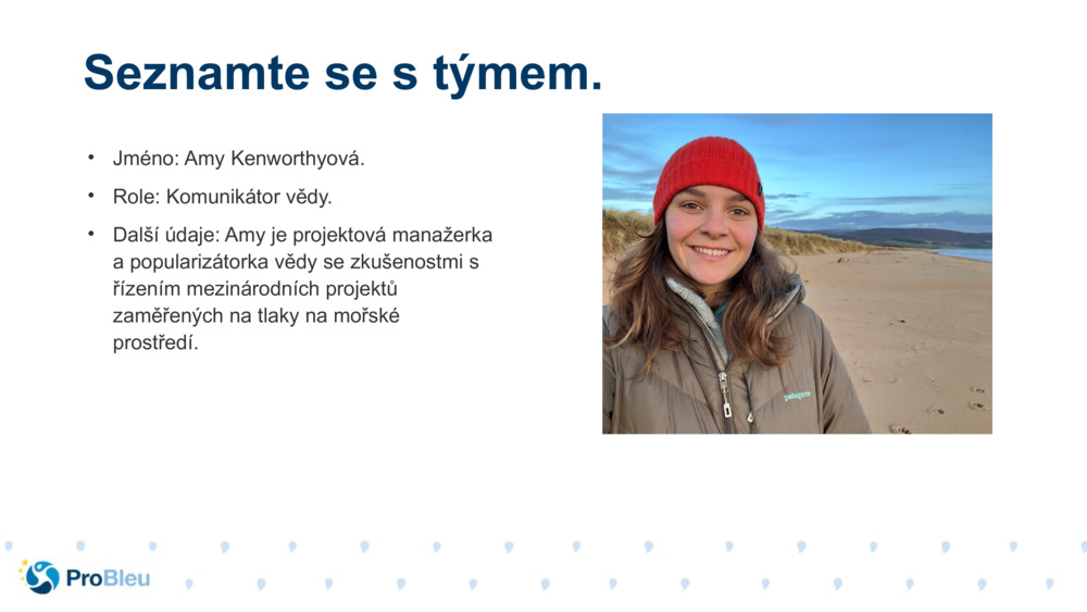 Jméno: Amy Kenworthyová.